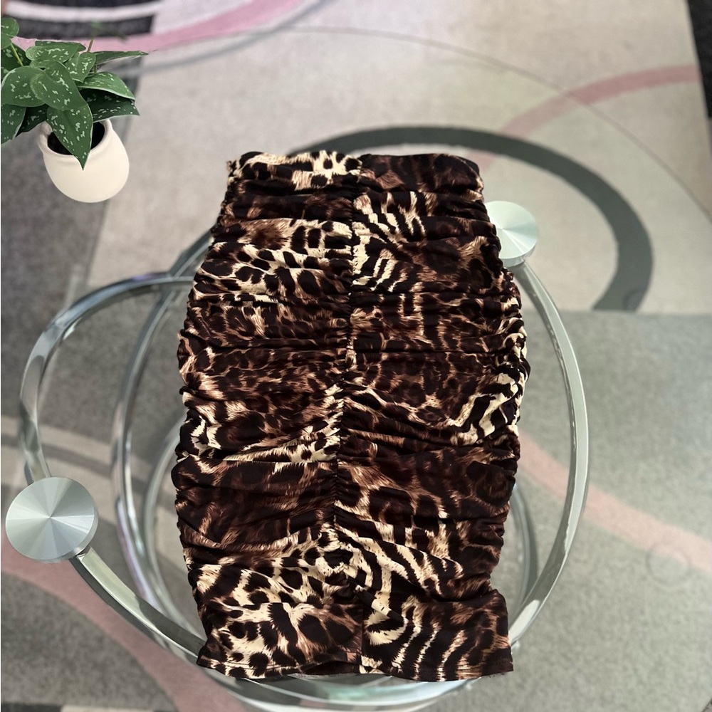 Leopard print skirt